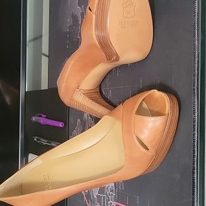Stuart Weitzman High heeled tan open toed pumps